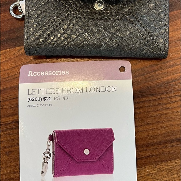 Thirty-One “Letters from London” by Jewel - Picture 2 of 3